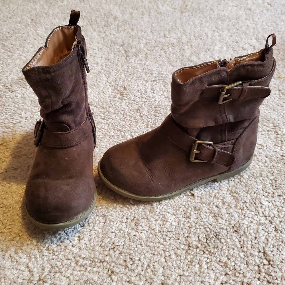 Size 8 brown old navy boots